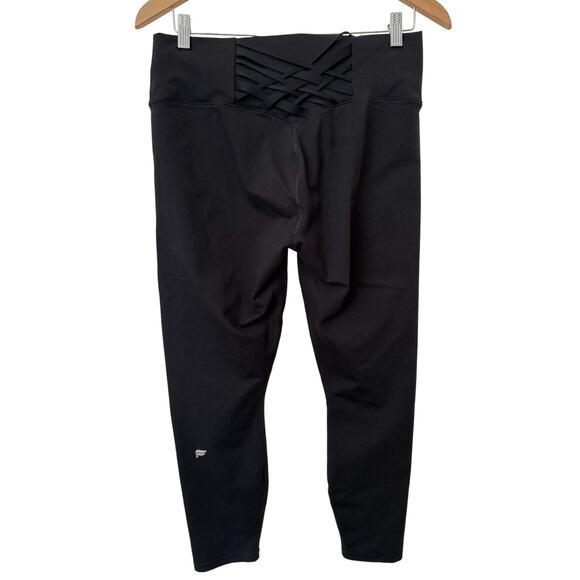 2 Fabletics Black Power Capri High Rise Leggings with Pockets-Large - Picture 3 of 8